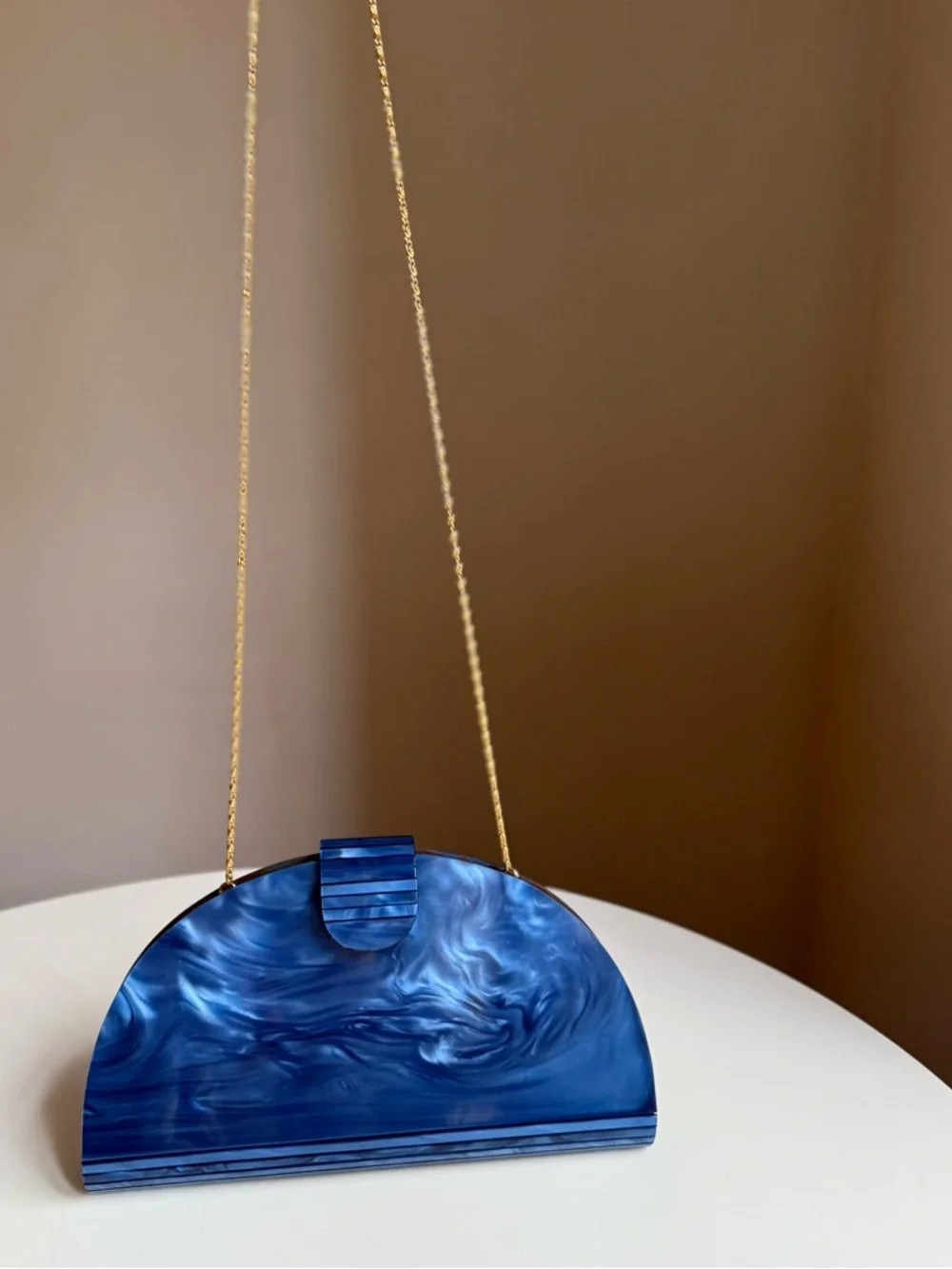 Vintage Lee Wee Hand Bag Unique Blue Marble Acrylic Half Moon Purse Gold Chain - Picture 2 of 16